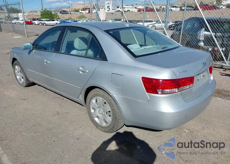 2008 Hyundai Sonata Gls z USA, uszkodzony, nr VIN 5NPET46C08H366707